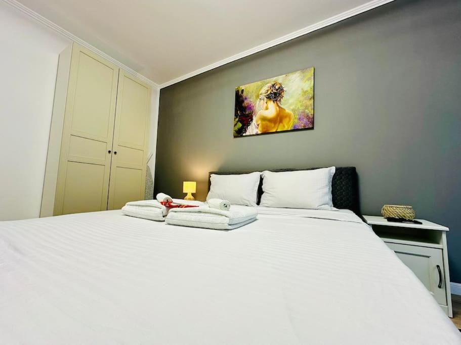 Zen Central Studio Bucureşti Exterior foto